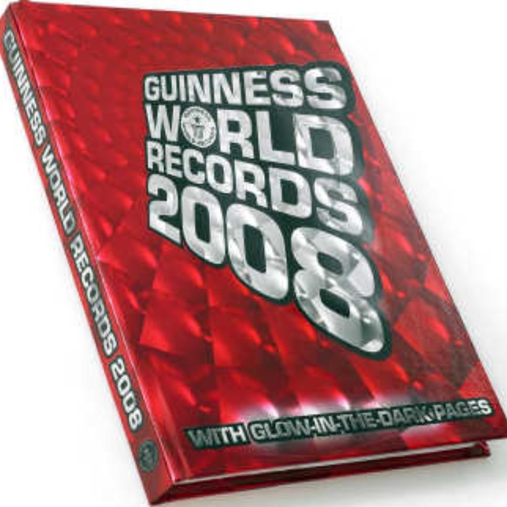 Guinness World Records 2008 Hardcover Glow in the Dark Book
